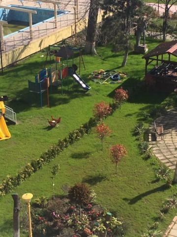 מאמאיה Hotel Tomis מראה חיצוני תמונה